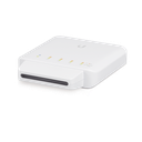 Switch UniFi FLEX de 5 puertos para semi-exterior IP55 (1 x PoE de entrada 802.3af/at/bt y 4 puertos PoE de salida 802.3af)